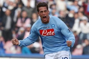 英超直播-前阿根廷国脚：没人能像梅西那样与人球合一，训练时我总是被迷住