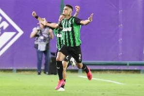 足球赛程-斯基拉：国米租借萨索洛21岁右后卫辛克格拉诺，含买断选项