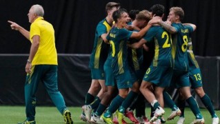 英超直播-澳大利亚国足与国奥队分家 阿诺尔德不再一肩双挑