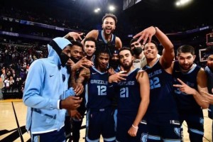 注册入口-拼尽全力无悔青春！年轻灰熊的未来会更美好吗？